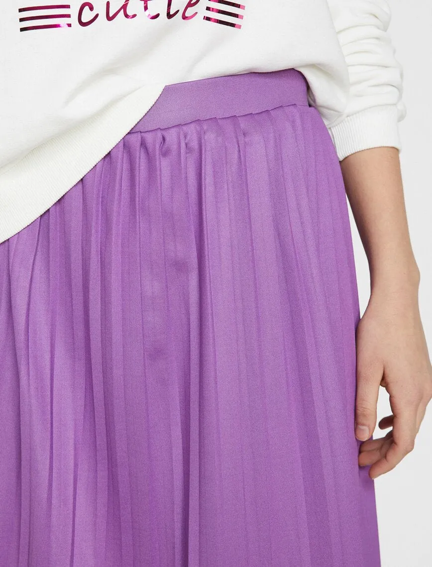 11936 Lilac Pleated Midi Skirt