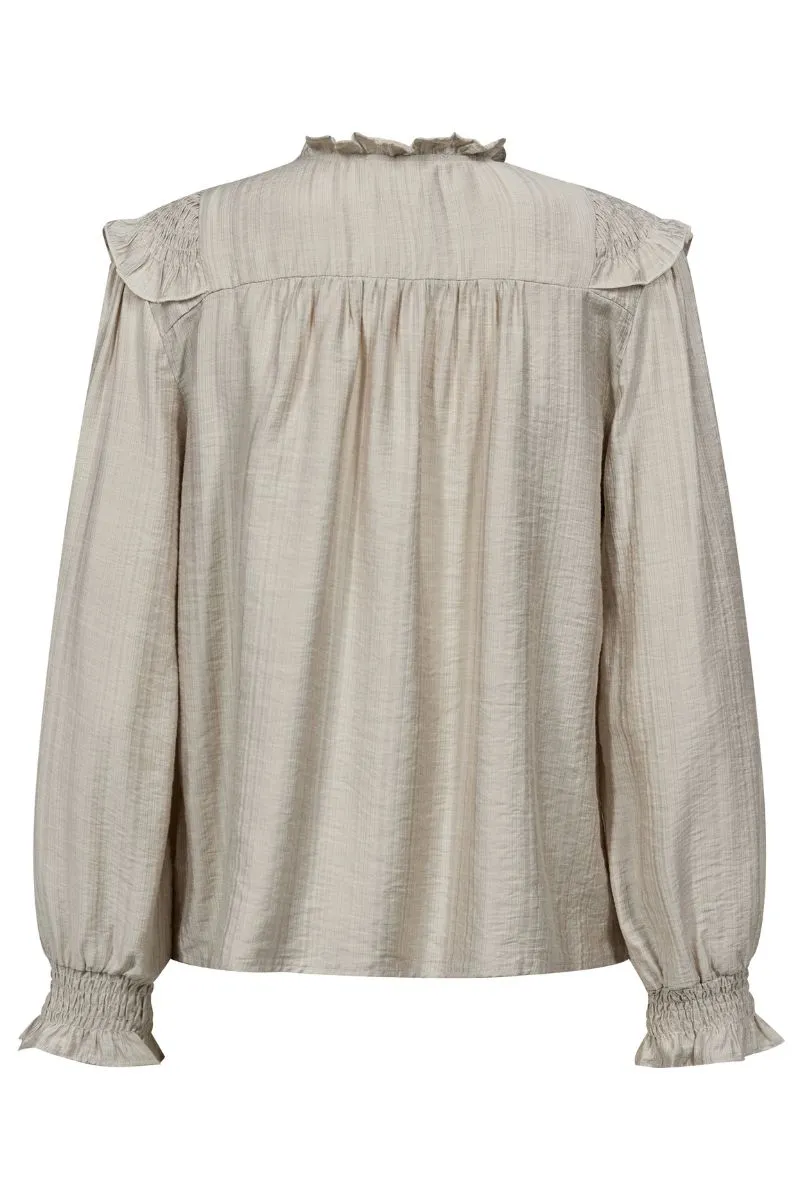 Angus Smock Frill Shirt | Bone | Skjorte fra Co'couture