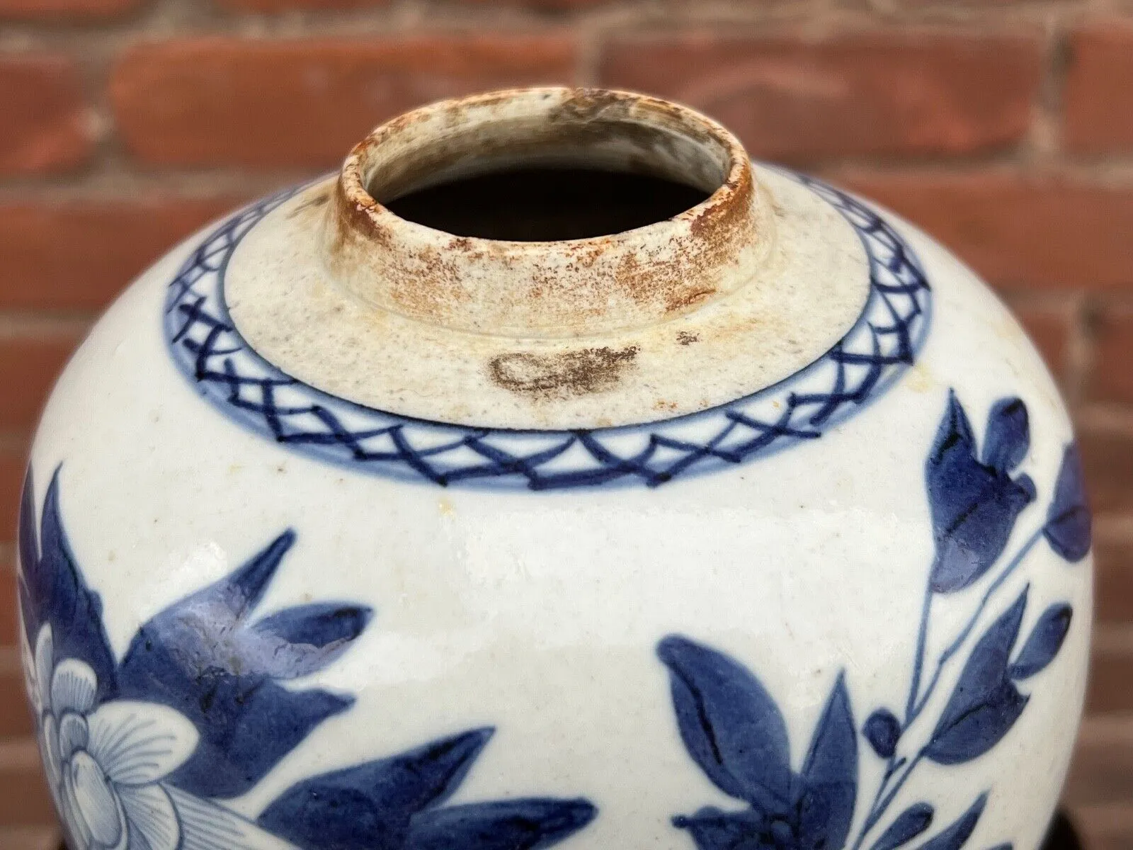 Antique Chinese Qing 200 Year Old Blue & White Jar Hand Painted Peony 5.5"H