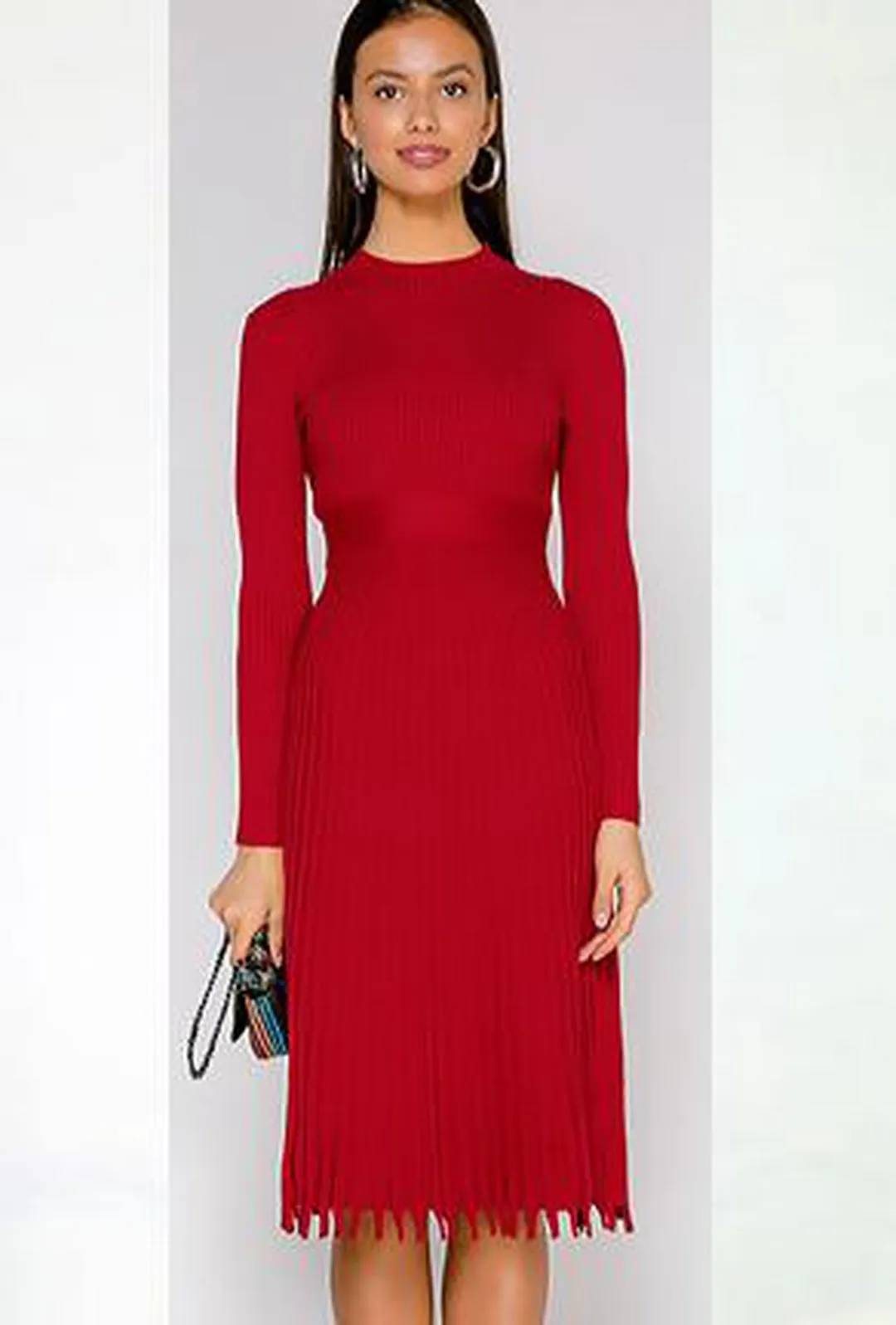 ARIEL - PLEATED SWEATER DRESS