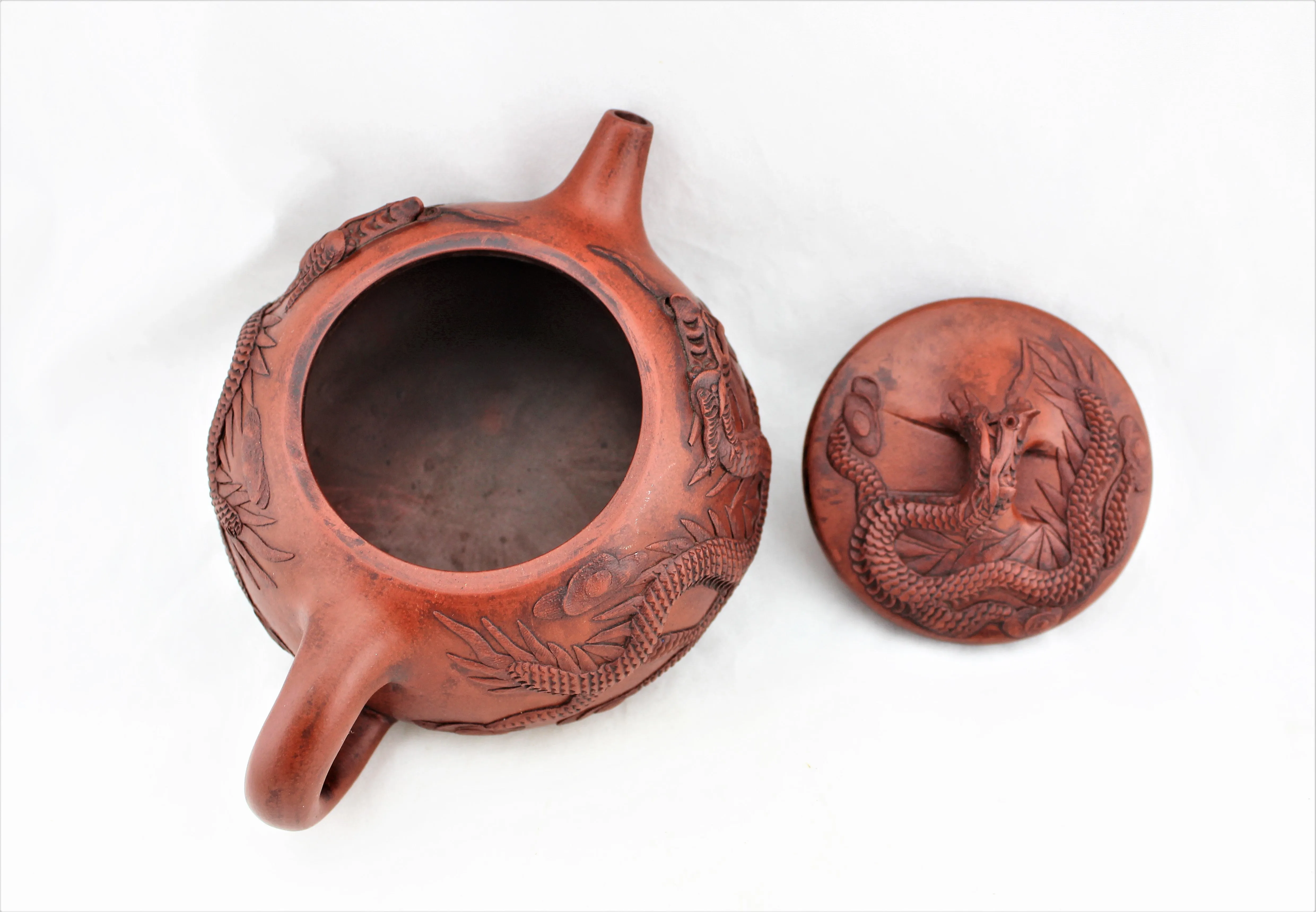 Fortune Dragon Yixing Zisha Tea Pot