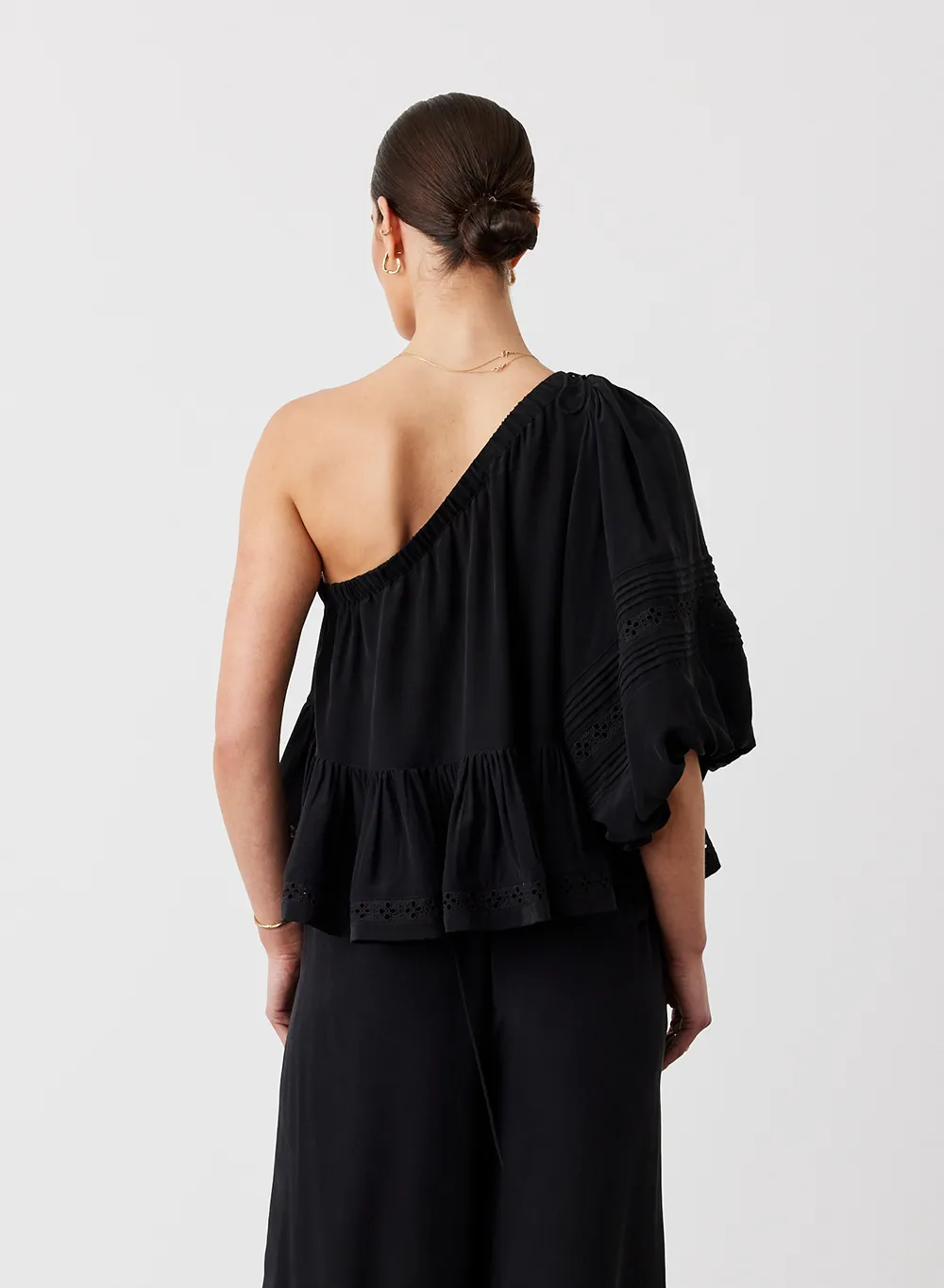 Isla Silk Smock Top | Sandwash Black