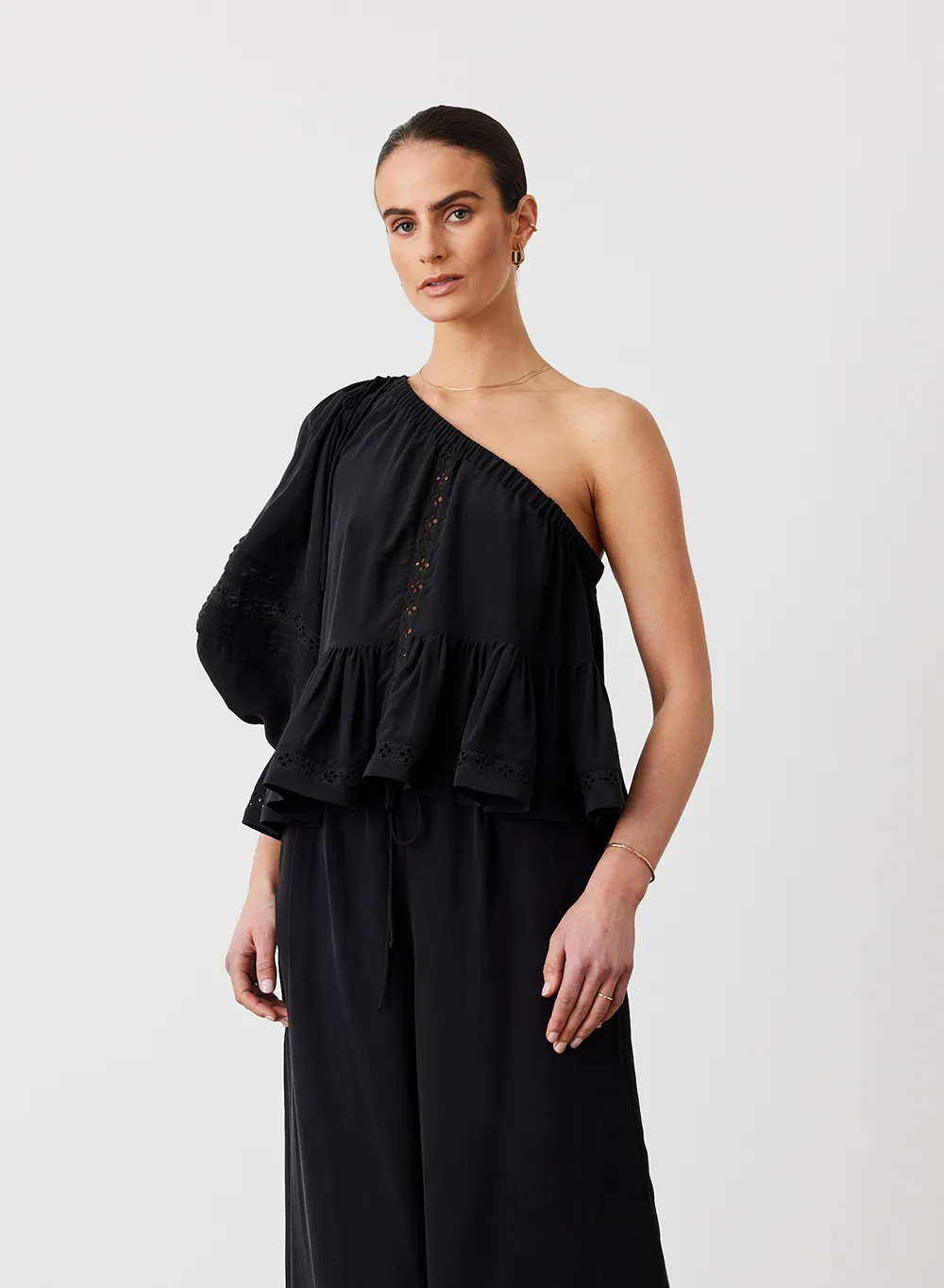 Isla Silk Smock Top | Sandwash Black