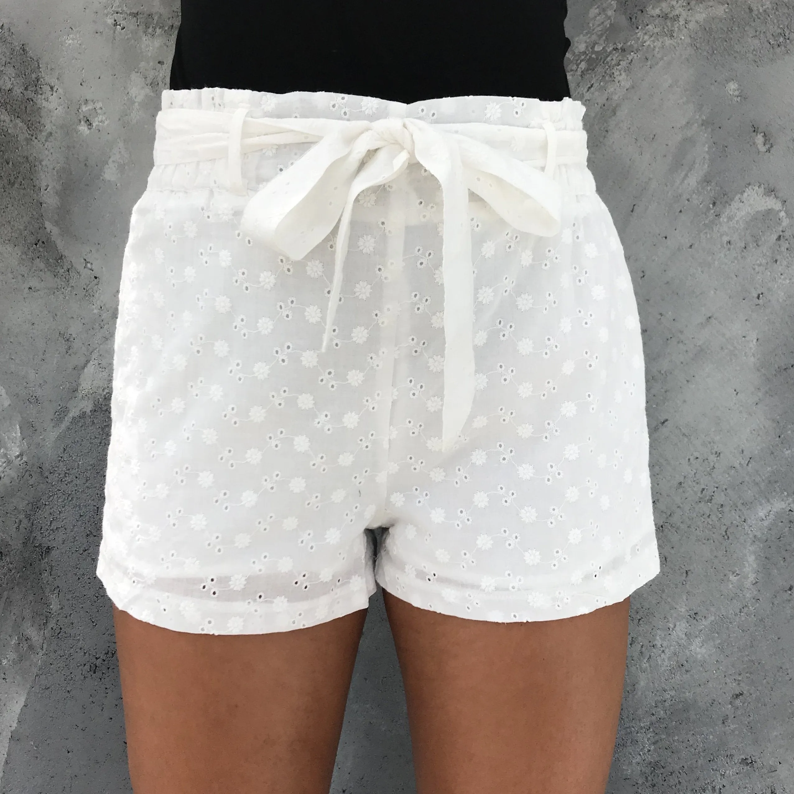 Simple Times Floral Embroider Ivory Shorts