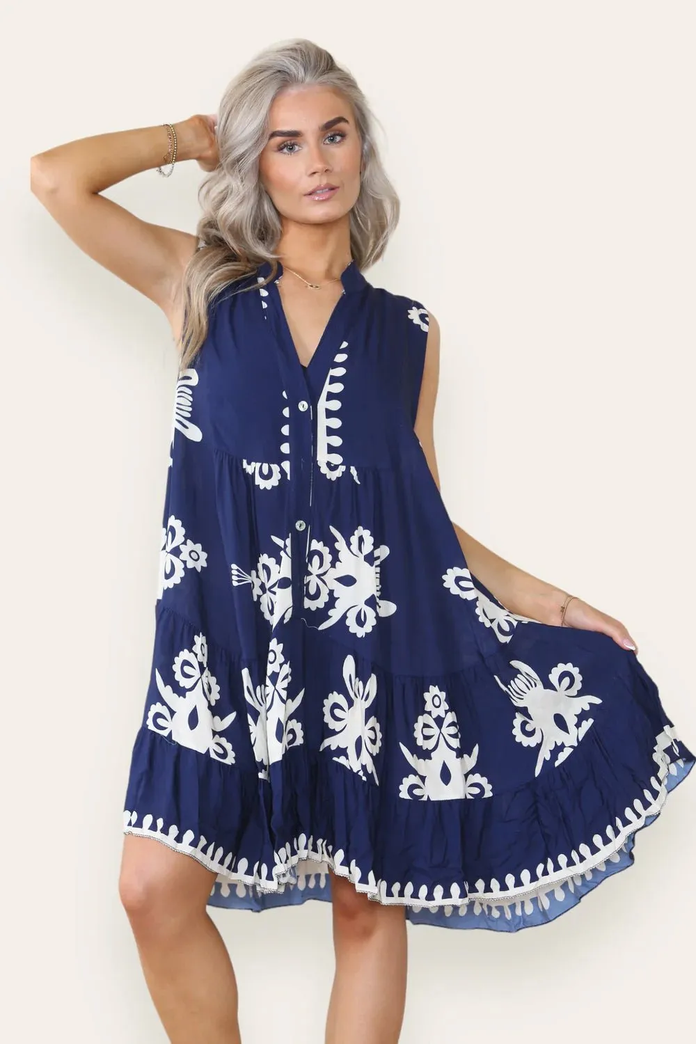 Umi Printed Sleeveless Smock Dress