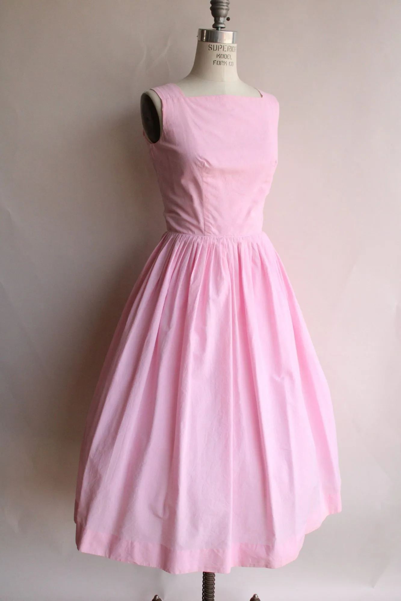 Vintage 1950s Martin Berens Tall Fashions Pink Cotton Sundress